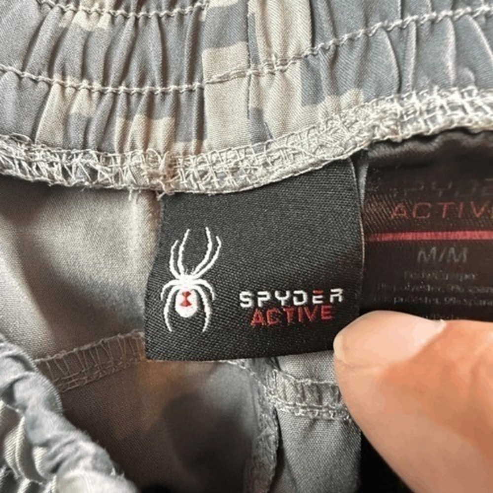 Spyder Active Mens Digital Camo Athletic Shorts Grey Black Mesh Size Medium - Picture 4 of 9